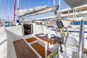 Relaxing Stay on a 38ft Sail Yacht